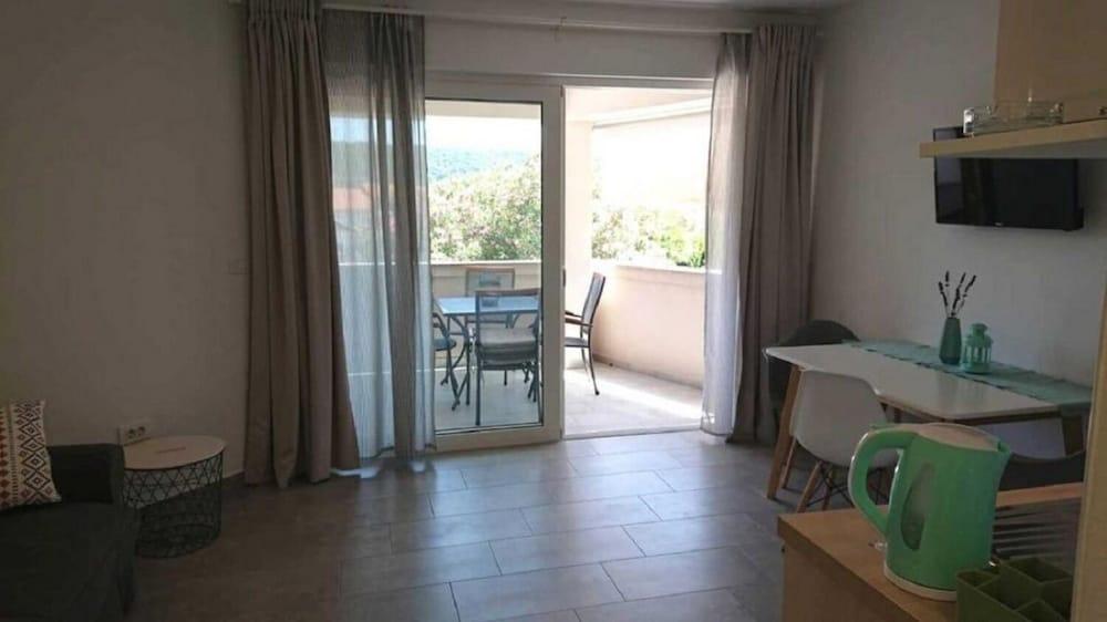 Mario - 150m From sea - A1