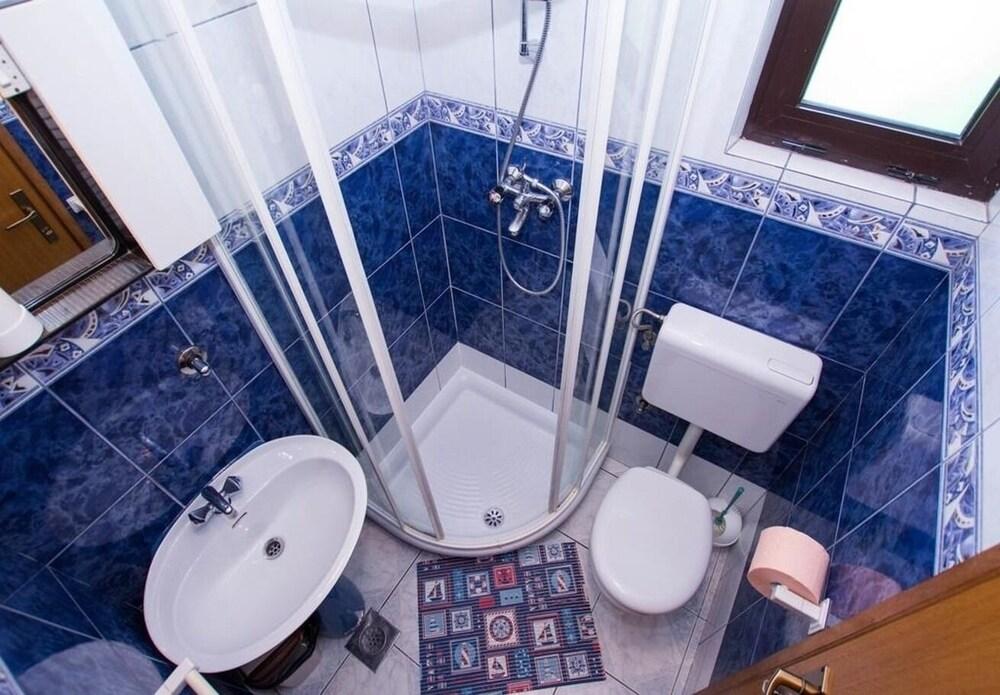 Juri - 60 m From sea - SA1