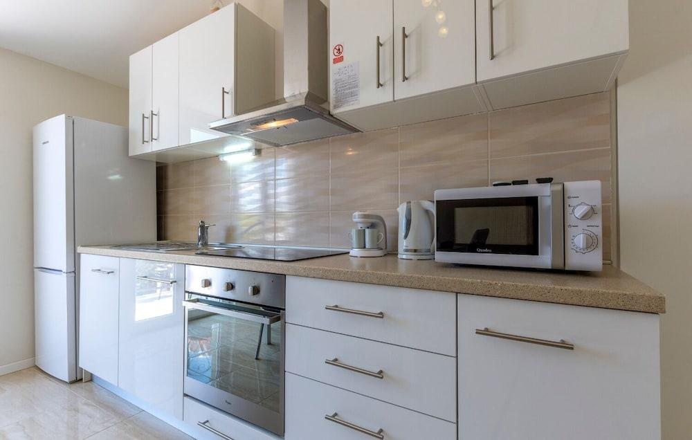 Dalis - Open Swimming Pool - A1 kat