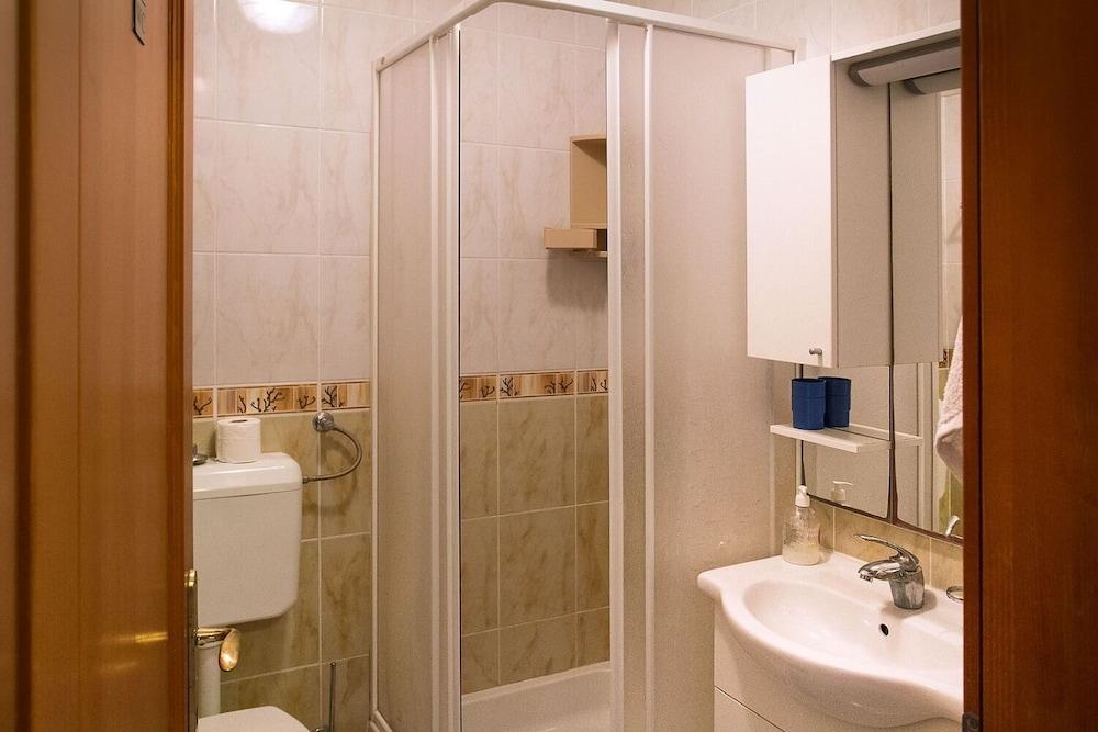 Super - 50 m From Pebble Beach - A6 Anja - 2.kat