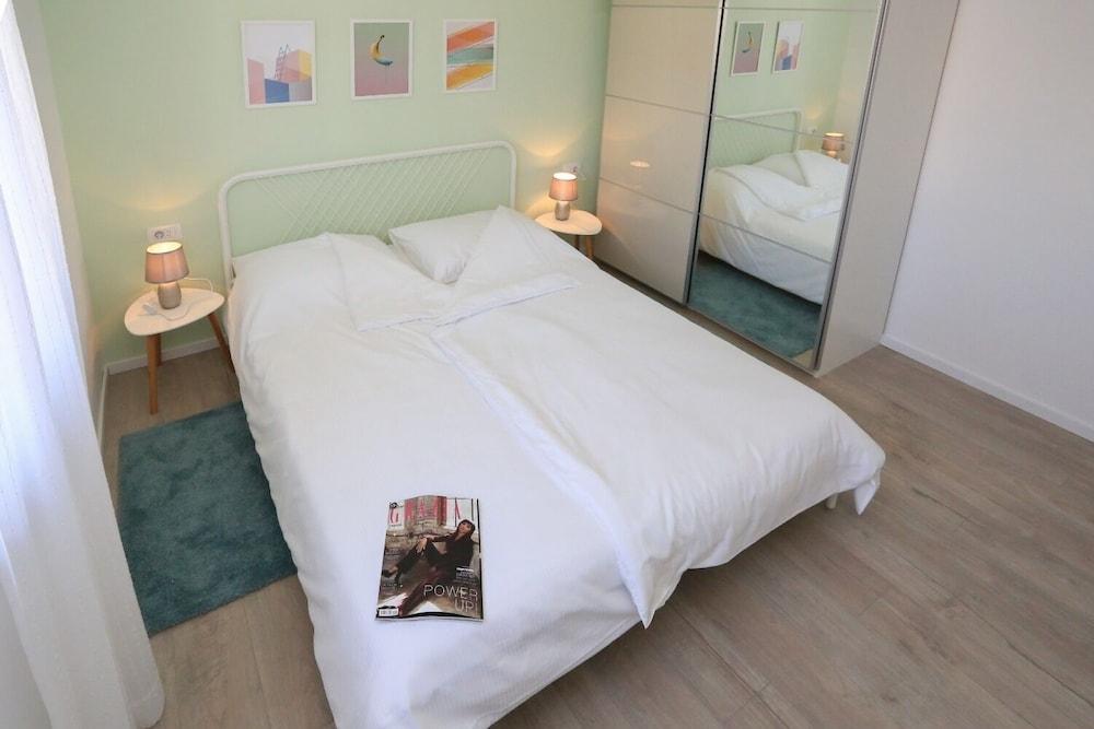 Kreso - With Pool - H