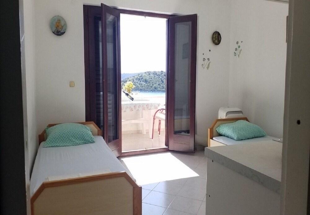 Ante - Apartments With sea View - A1