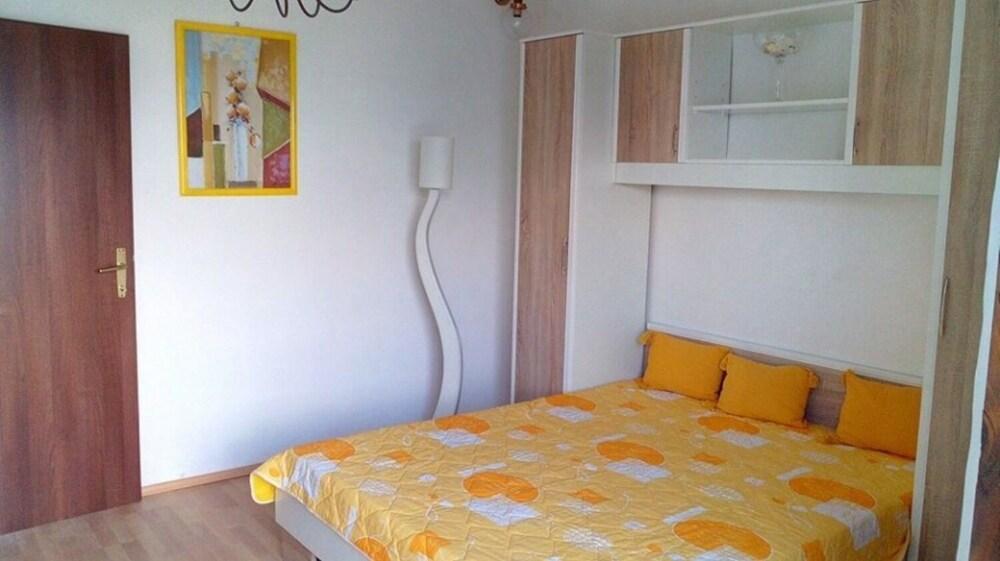 Ljube - by the sea - A1