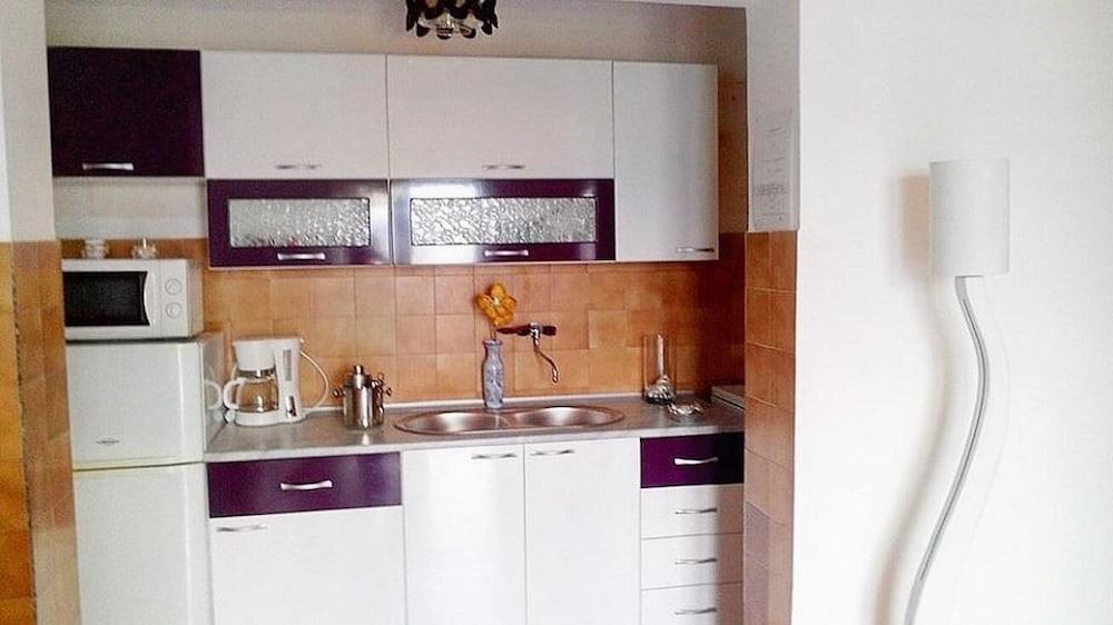 Ljube - by the sea - A1