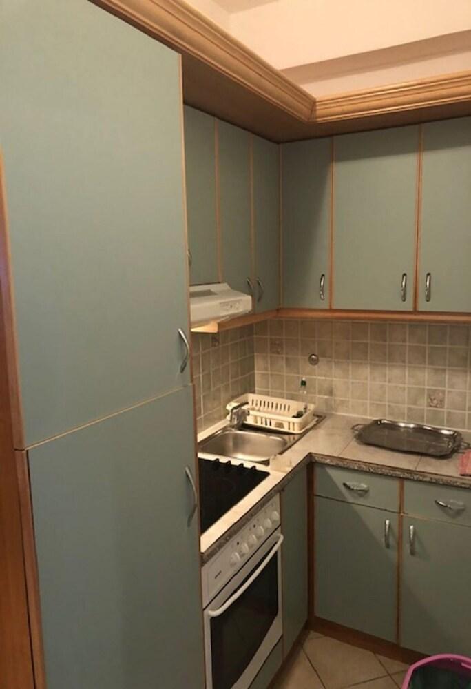 Denko - With Pool - A5