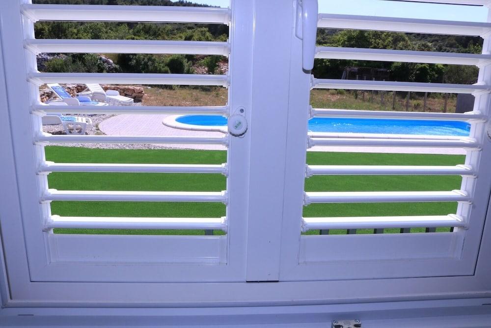 Nane Garden - House With Pool - H