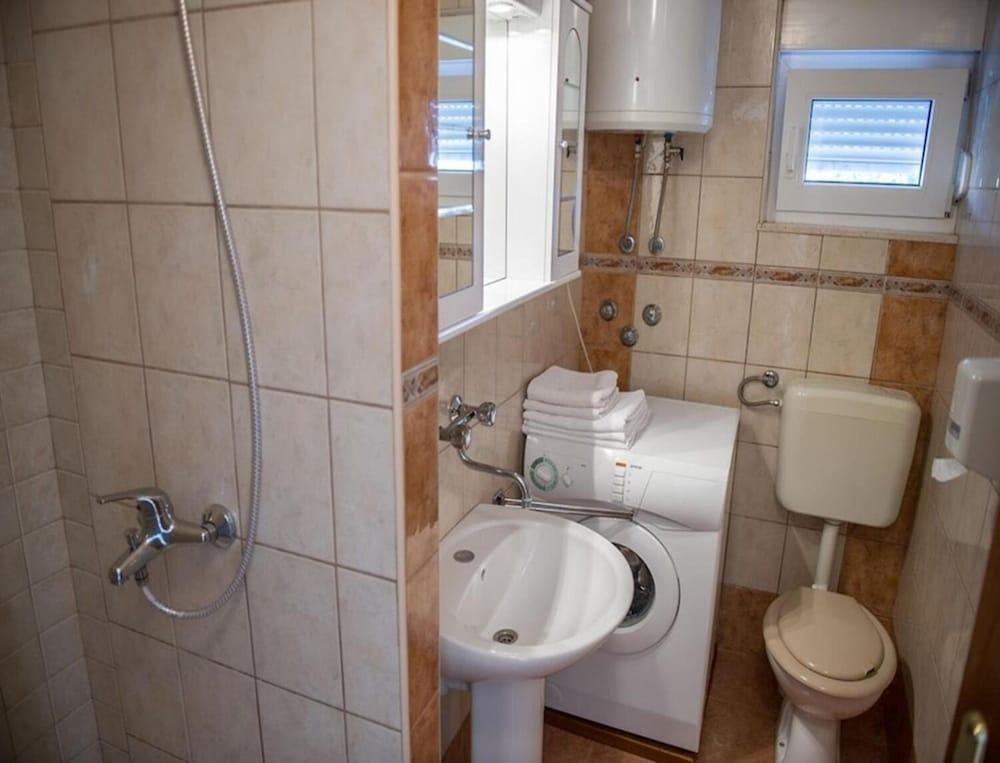 Zdrave - With Parking - A3