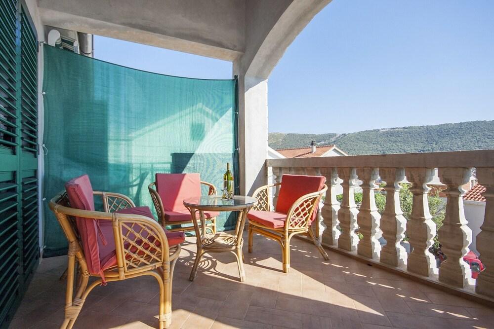 Per - Comfortable Family Apartments - A3