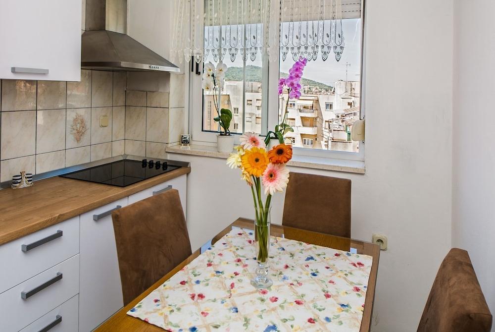 Dragica - With Parking - A2