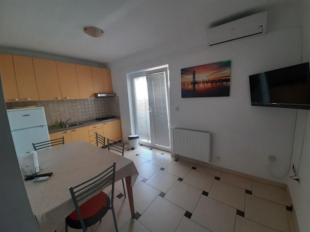 Bruna - 300m From Beach - A2 1.kat