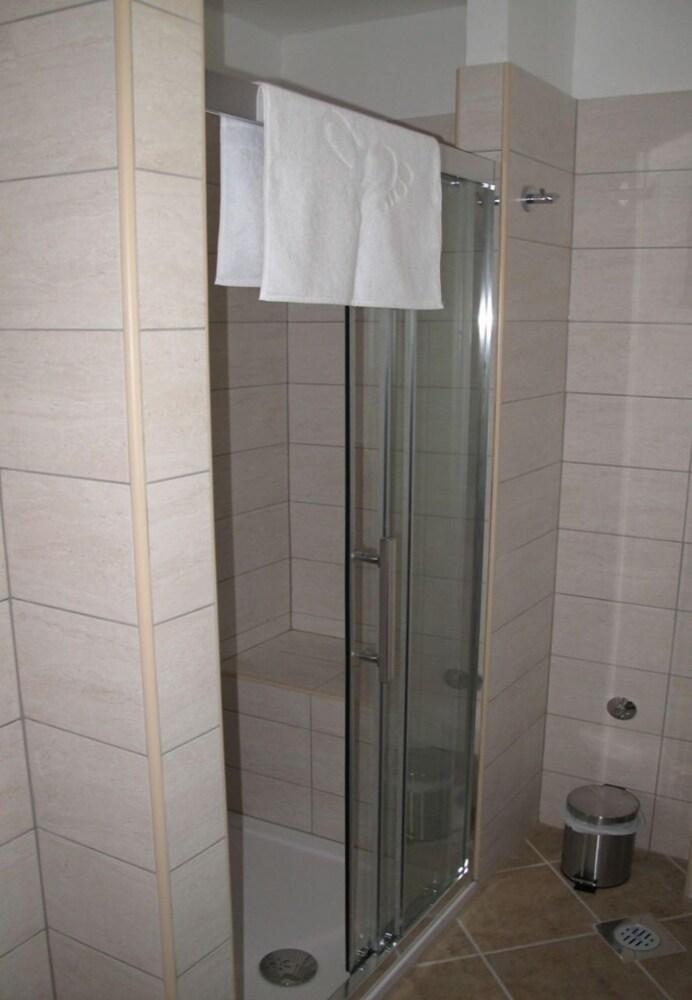 Insula Insule - Rustic & Peaceful - SA2