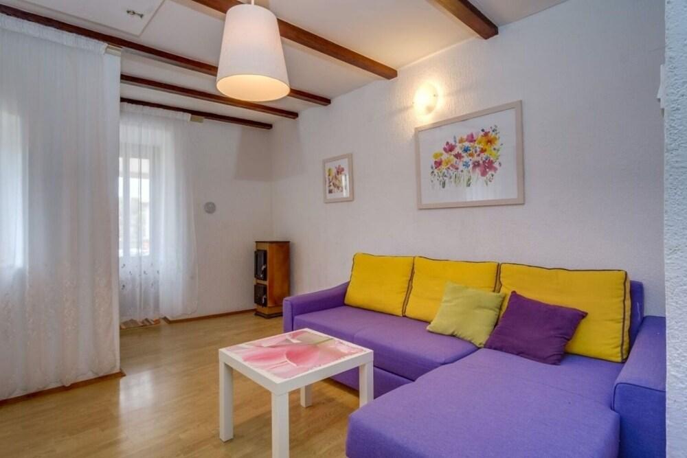 Serenity - Free Parking - A3