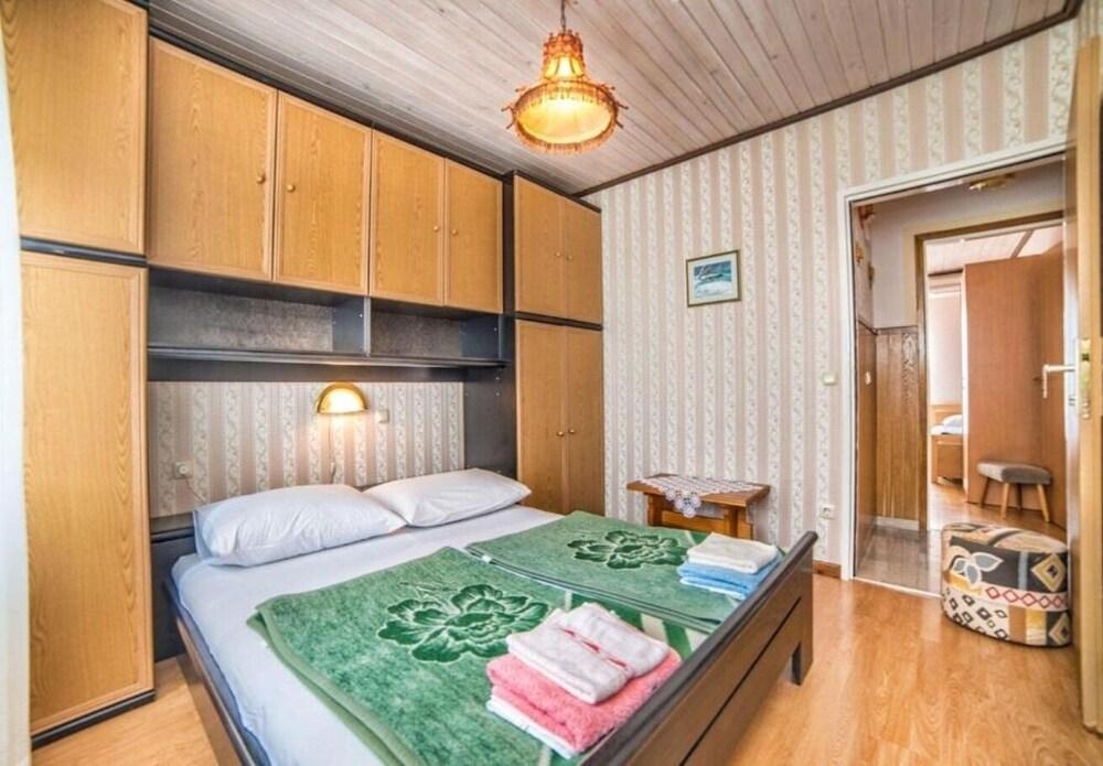 Duša - With Great View - A1