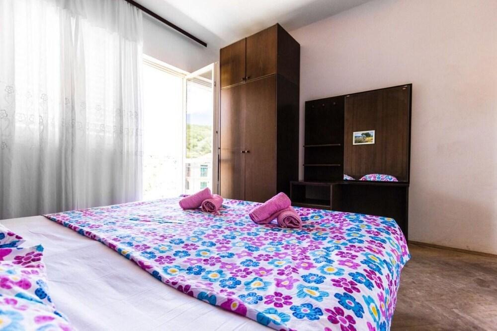 Sea View - 7 m From Beach - A1