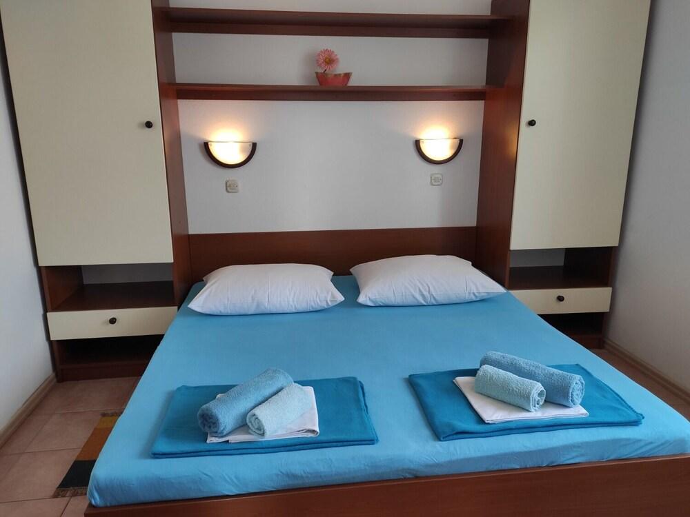 Nives - Great Location - A7