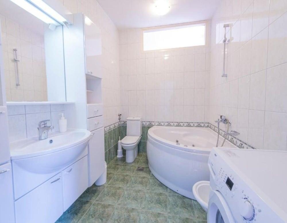 Muvil - 100 m From the sea - A3