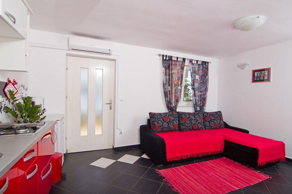 May - With sea View - A1