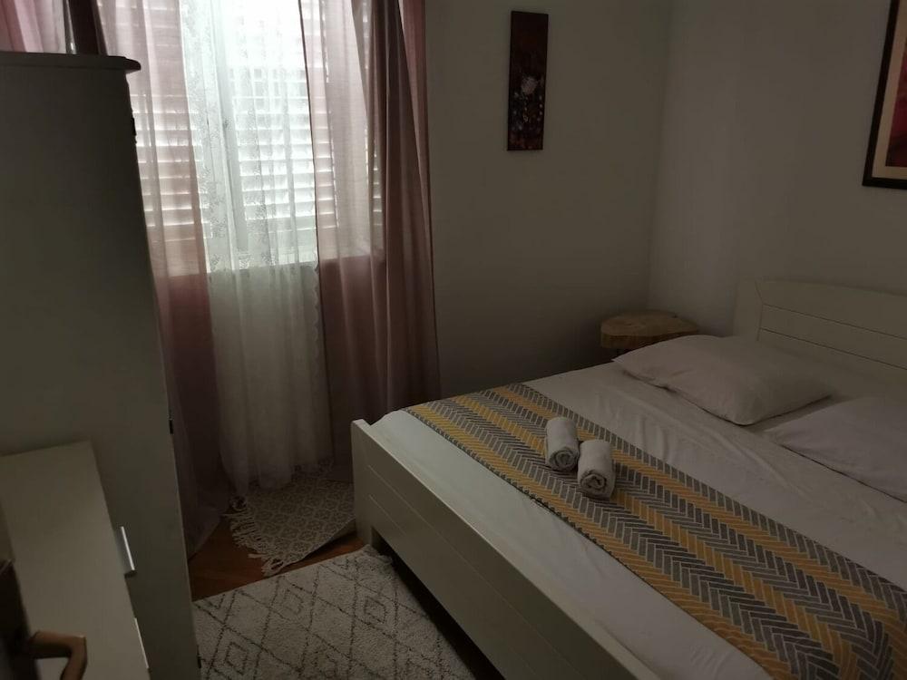 Renko - 100 m From the sea - A1