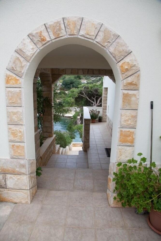 More - View on the sea - A1