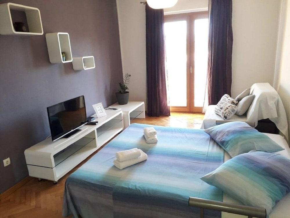 Dioniza - 150 m From Beach - A3