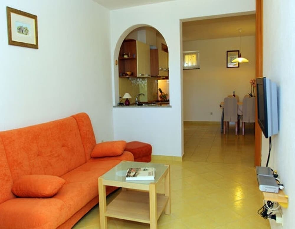 Edo - Barbecue - A2 Mali