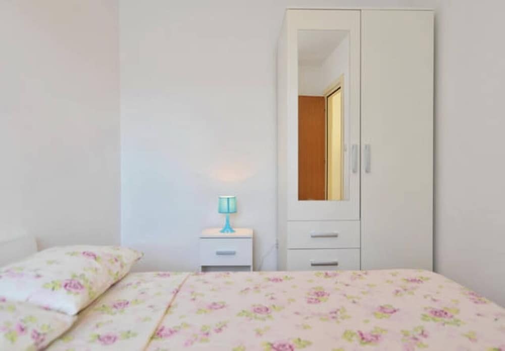 Josi - 150 m From sea - A2