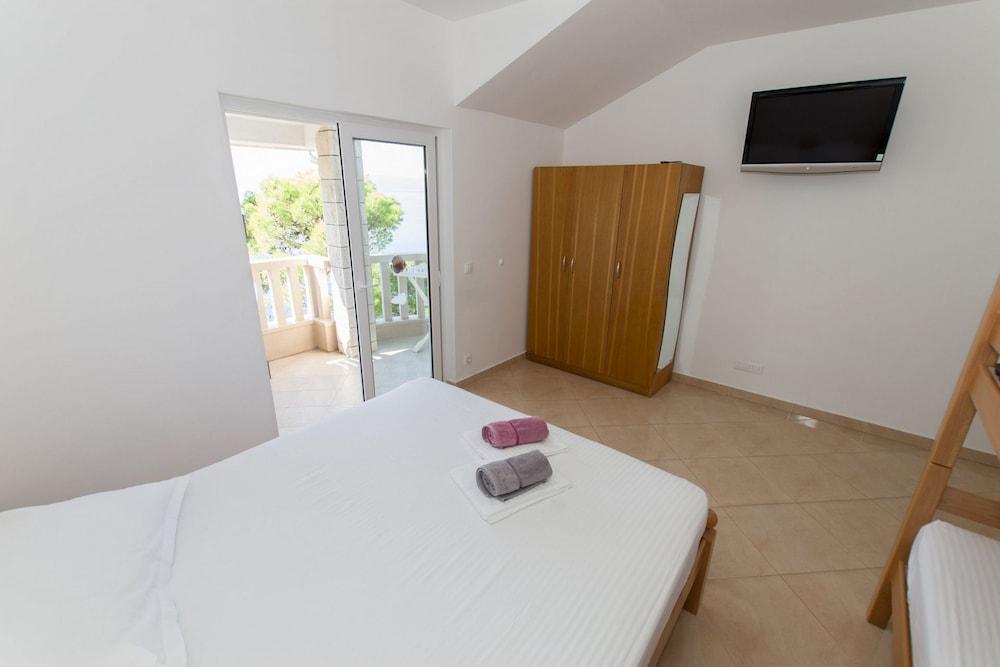 Anka - Amazing Location - SA2