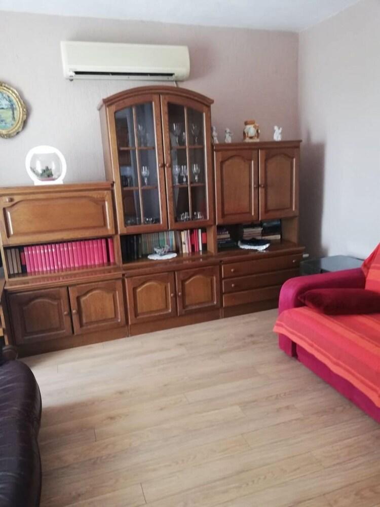 Pool - Swimming Pool and Grill - A3