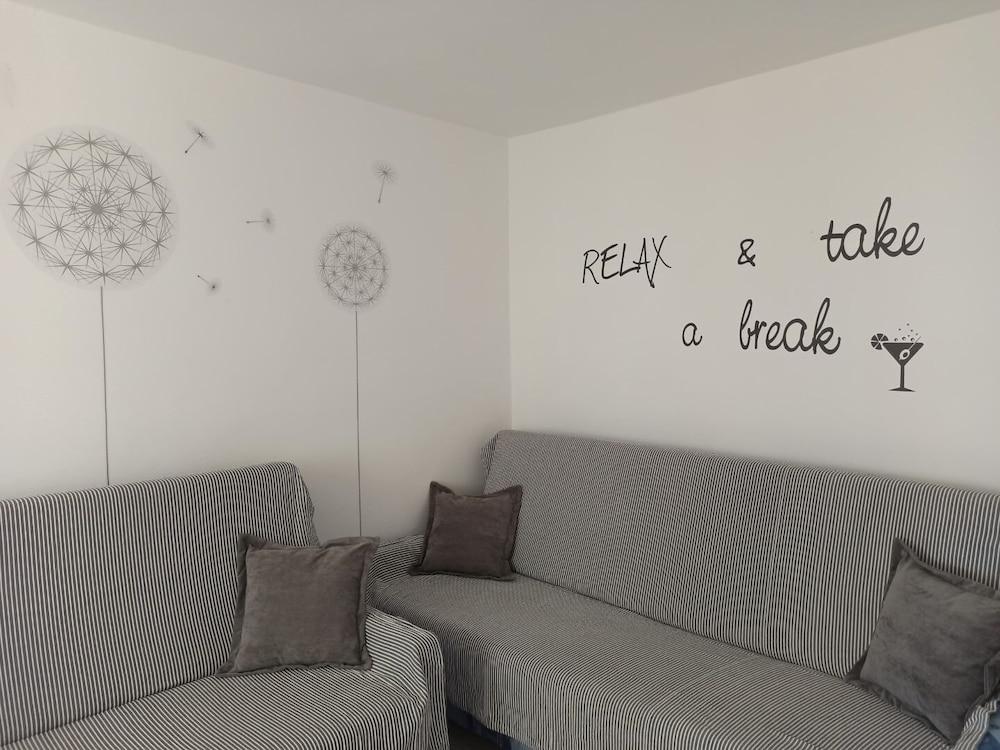 Davor - With Parking - A2