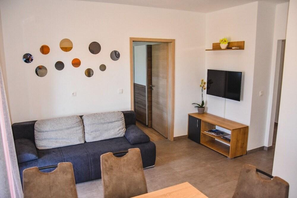 Frane - Family Apartment - A2 kat