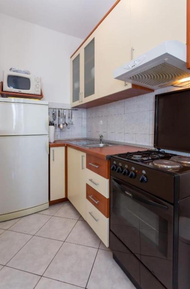 Seka - With Parking - 1 - A1