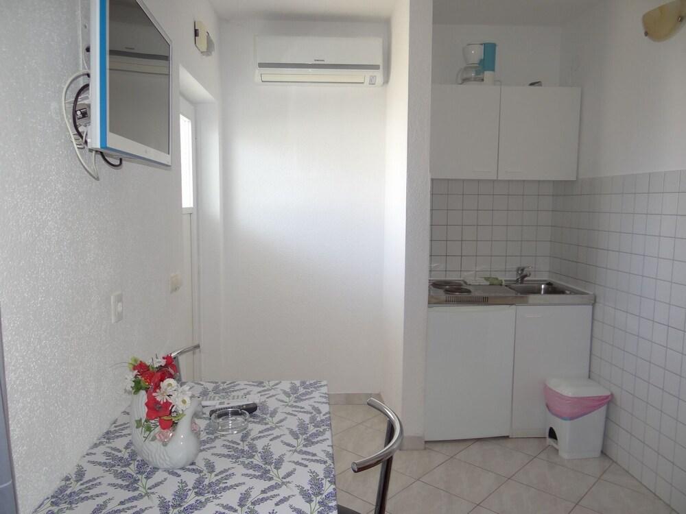 Tomislav - 120 m From Beach - SA2