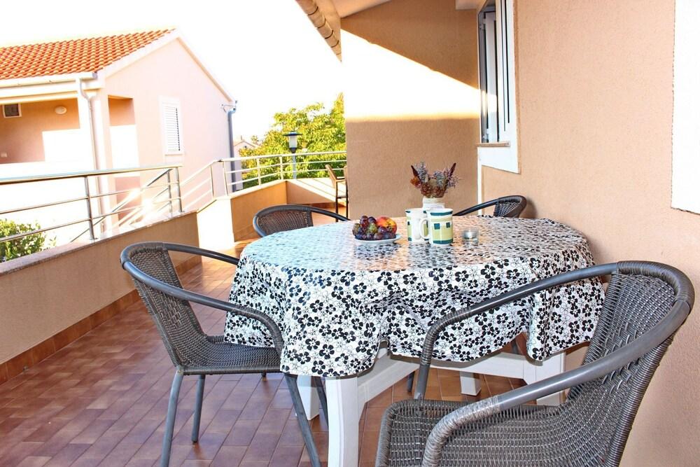 Remi - 300 m From sea - A1