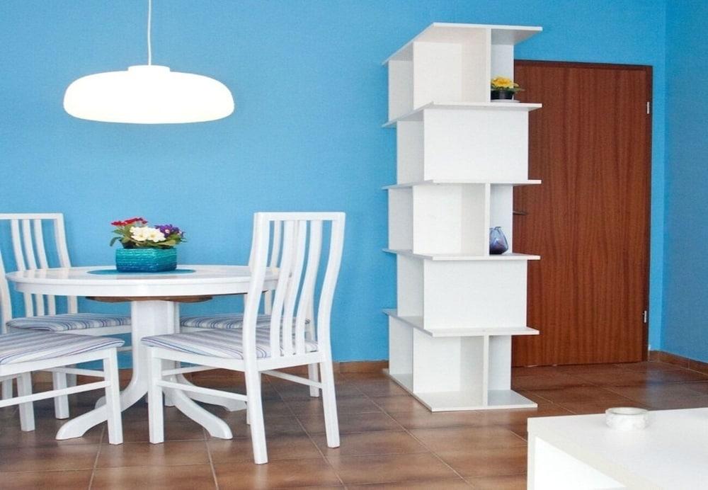 Filip - With Parking - A1-2a