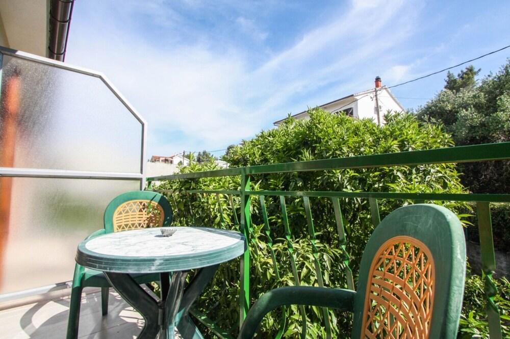 Ljube - by the sea - A3