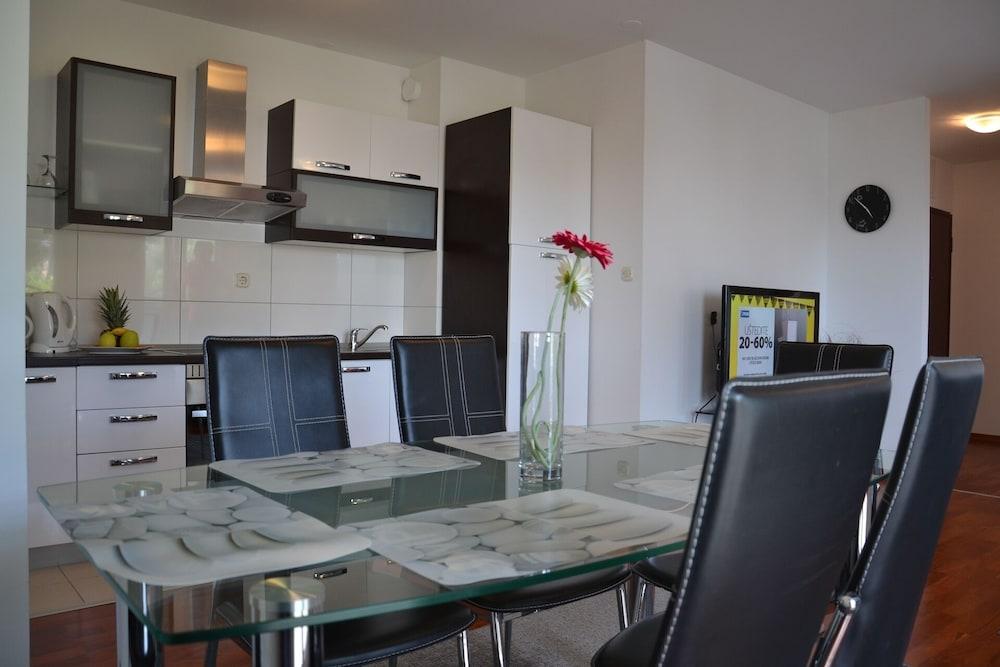 Marin2- Near Beach - A3