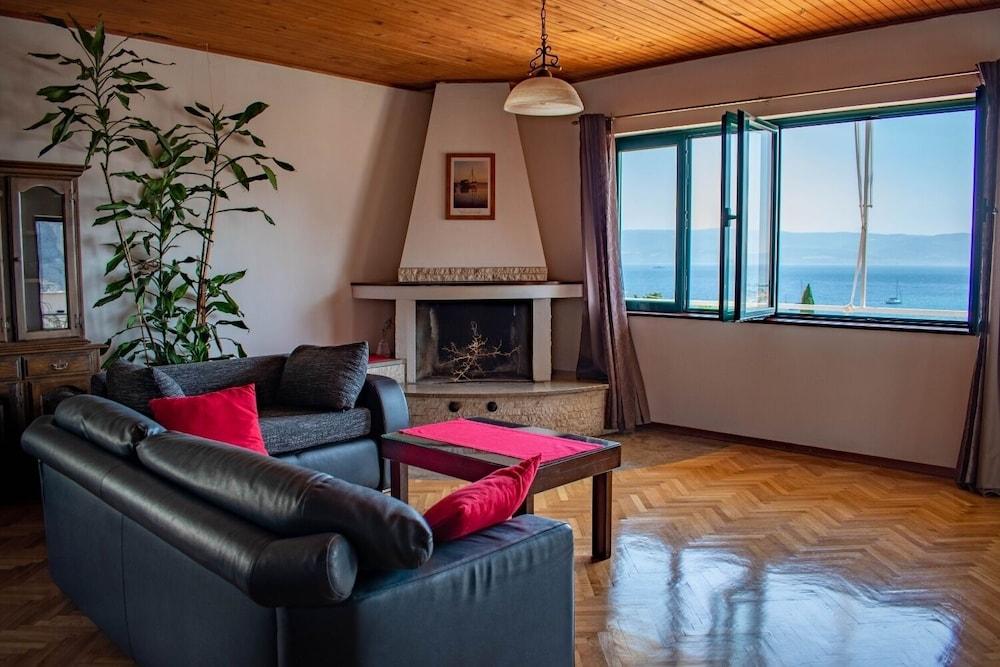 Ozren - Amazing sea View - A1