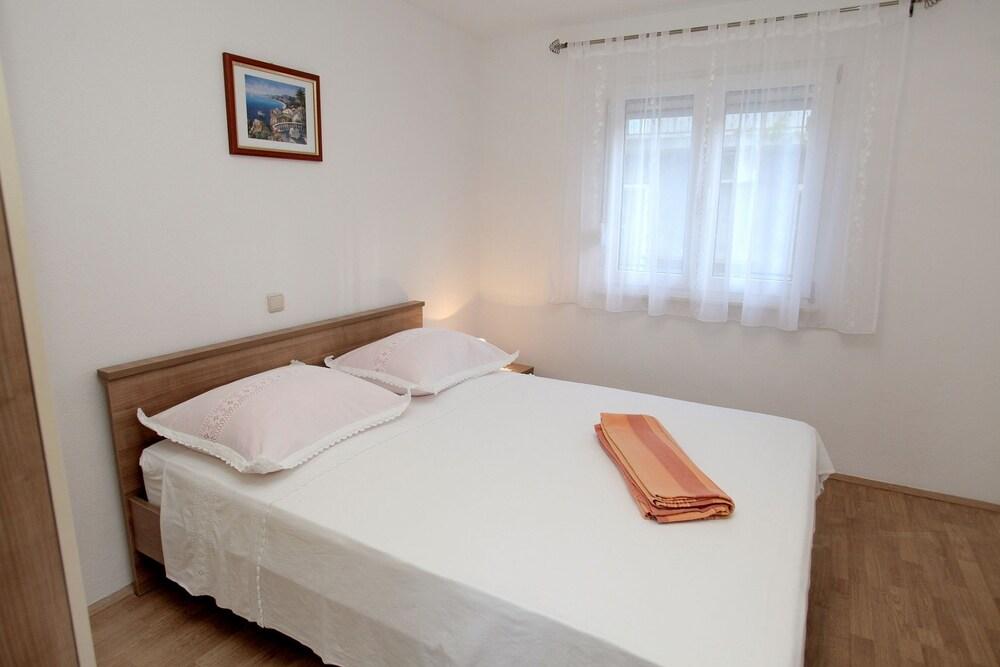 Maja - sea View - A3