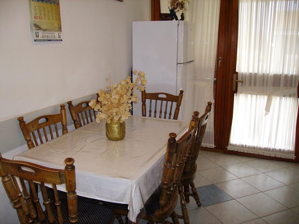 Mare - With Terrace - A1