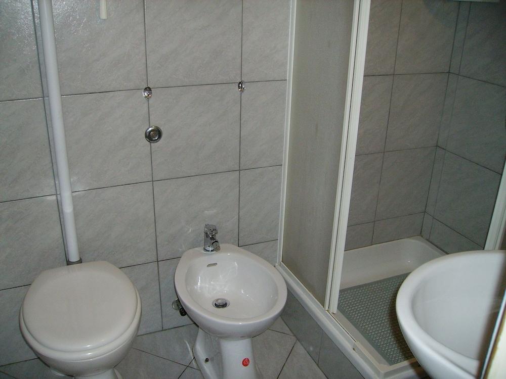 Mare - With Terrace - A1