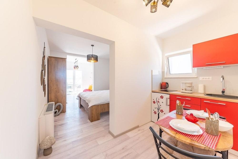 Renci - Great Location & sea View - SA2