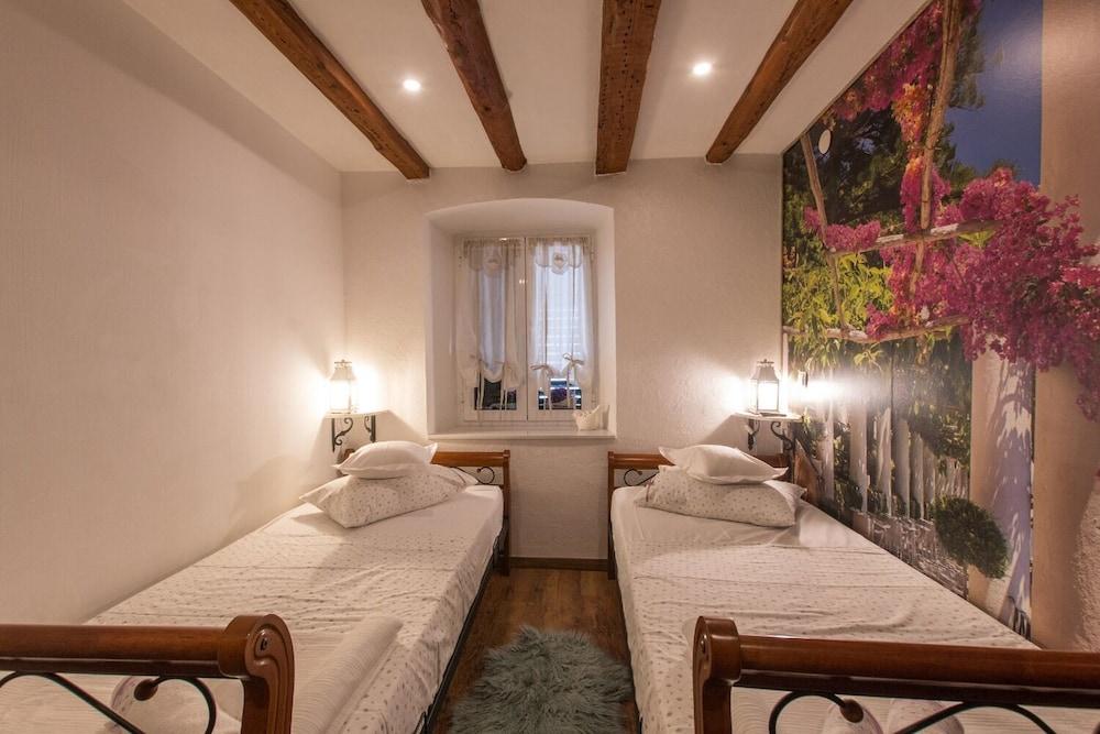 Sen - 130 m From sea - A1