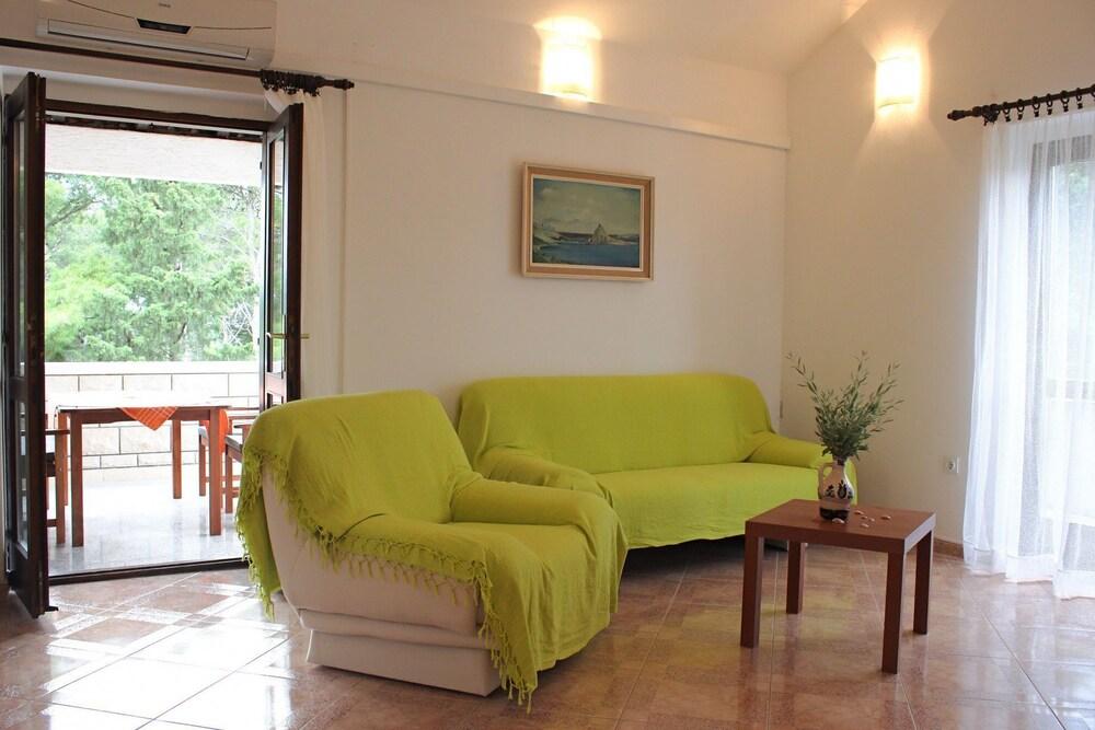 Pez - With Large Terrace - A1