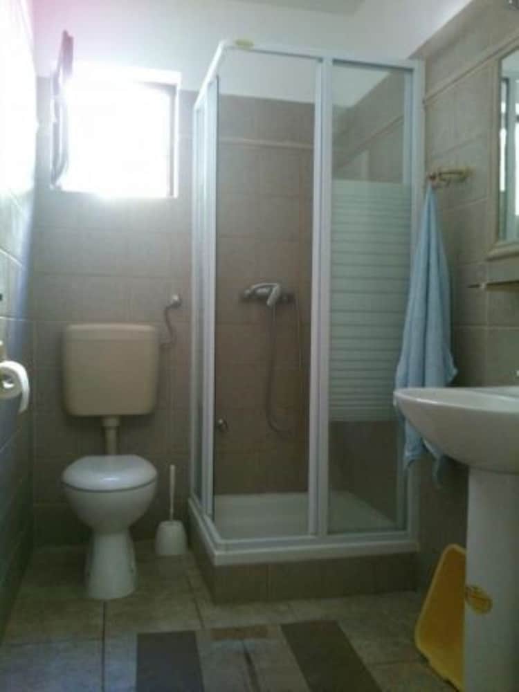 Mis - Apartments Close to sea - A1