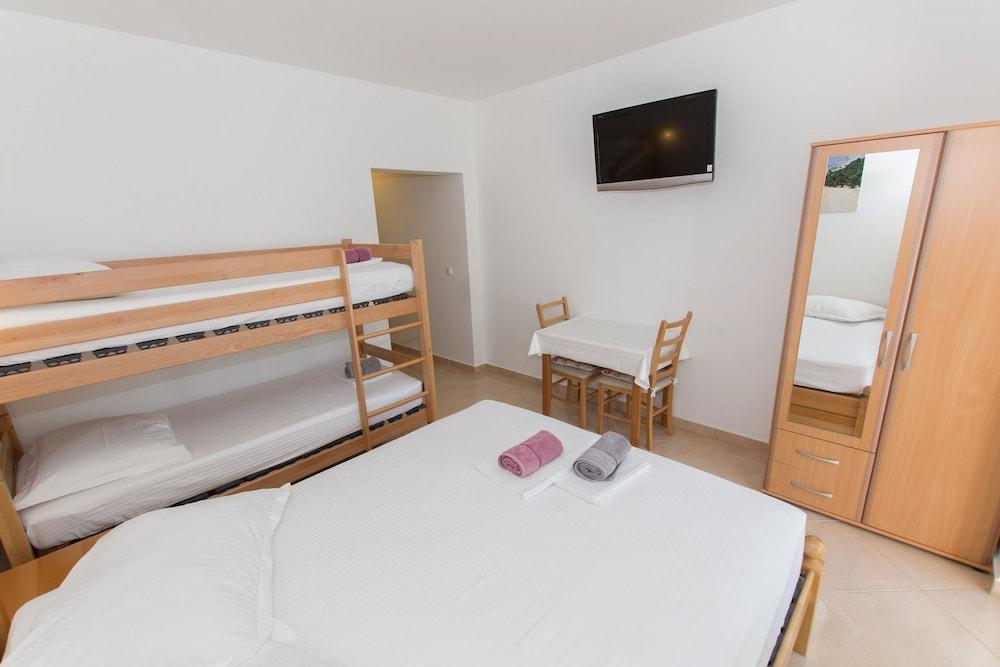 Anka - Amazing Location - SA3