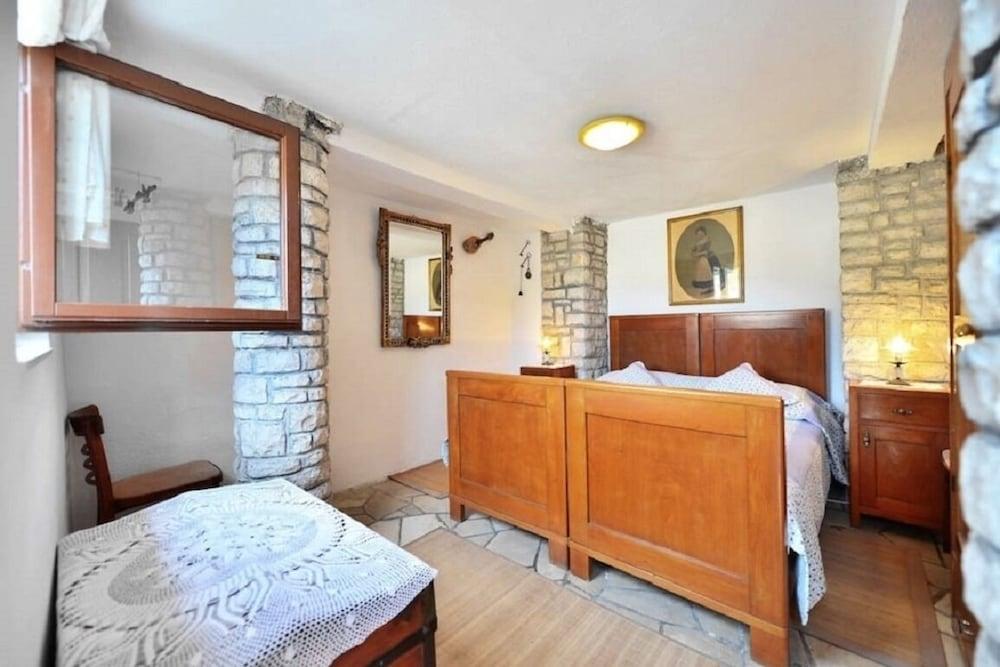 Žarko - 50m From the sea - H