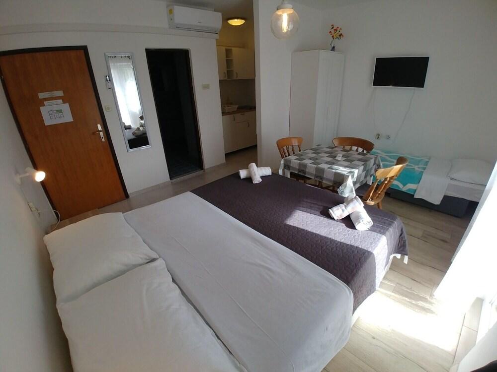 Svetka - 10m From the sea - A5