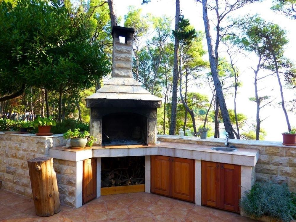 Ivica - 40 m From Beach - A2