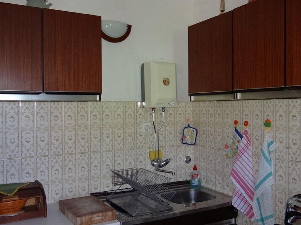 Pero - 70m From the sea - A1