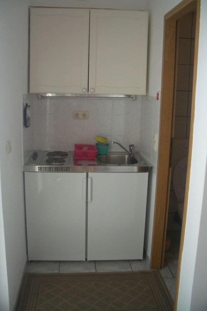 Ivan - With Parking - A1